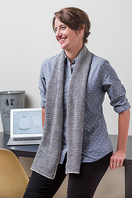 A Churchmouse Yarns and Teas Pattern - Two-Tone Twill Scarf (PDF)