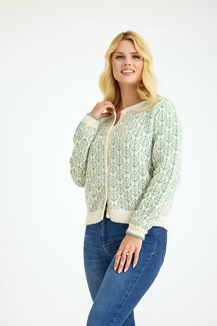 A FREE PATTERN W/ PURCHASES of Jody Long Llama Mia - Dawn (PRINT COPY)