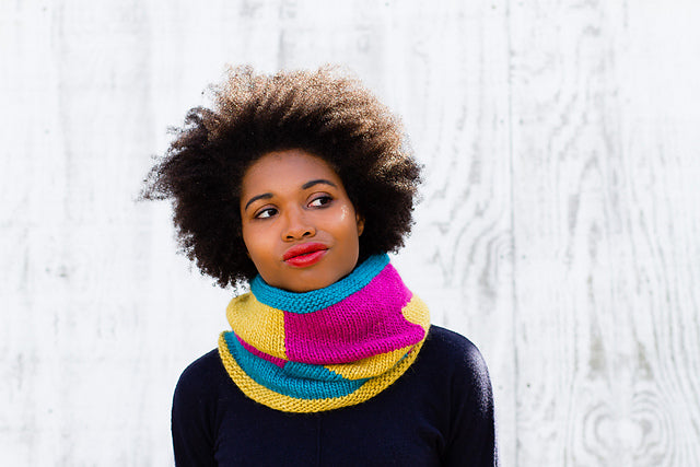 A FREE PATTERN W/ PURCHASES of Moonshine Bulky - De Stijl (PRINT COPY)