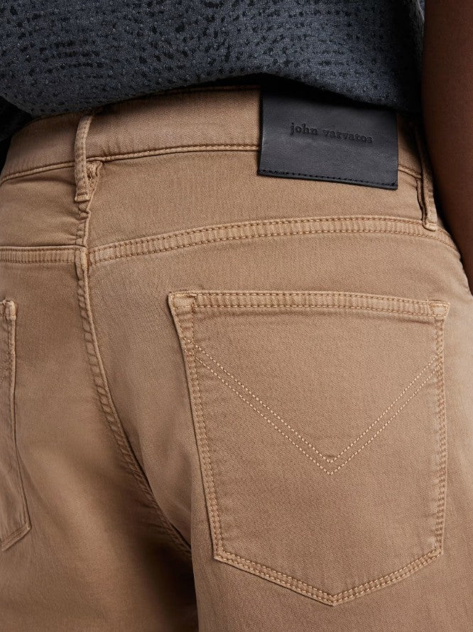 New With Tags, John Varvatos Men's Garry Short size: 40