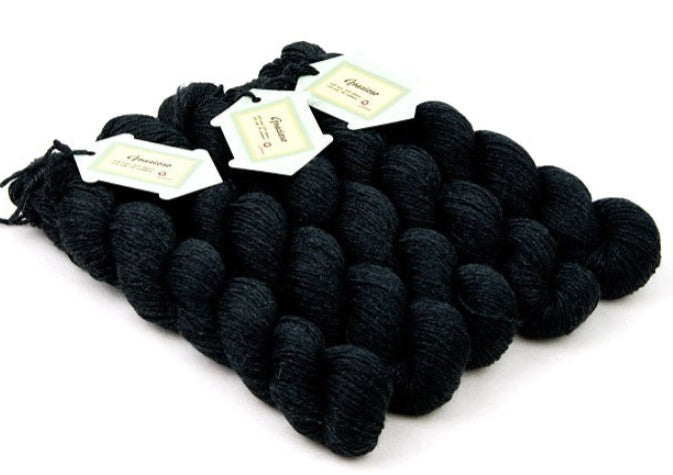 Jojoland Grazioso - Black (Color #GR70) - TWENTY SKEIN BAG