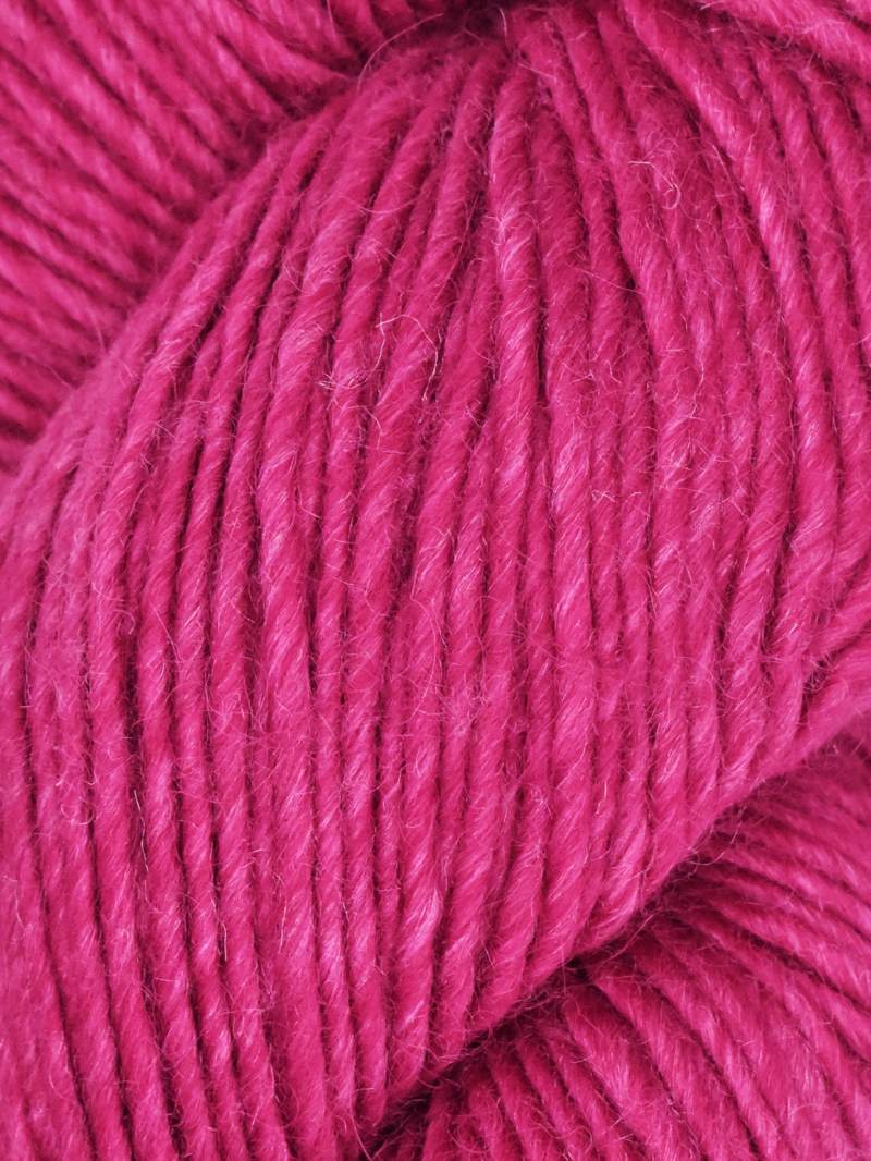 Juniper Moon Farm Moonshine - Strawberry (Color #94)
