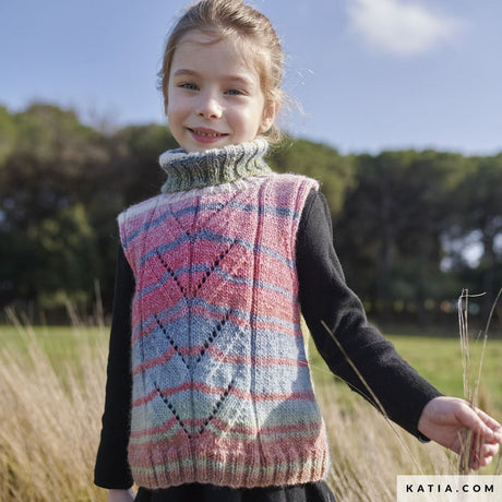 A FREE Katia Varanasi Pattern - Shawl and Kids Vest (PDF)