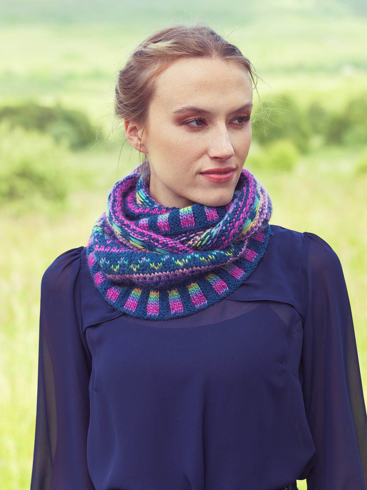 A Louisa Harding Amitola Grande Pattern - Chio Cowl (PDF)