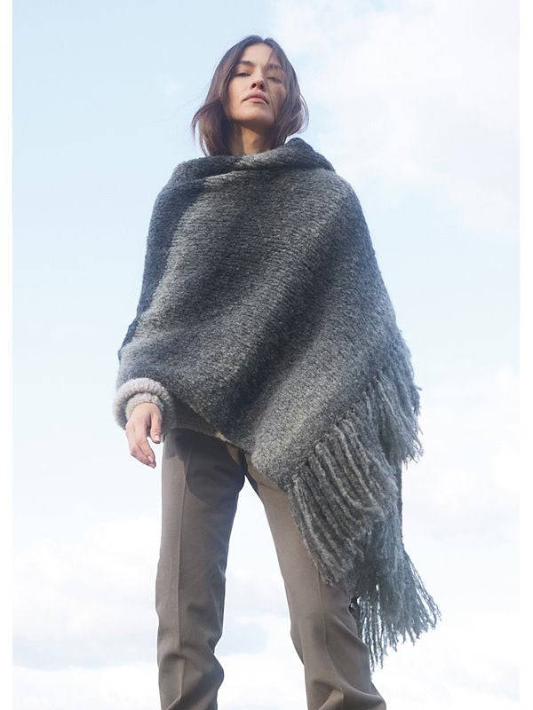 A FREE Lana Grossa Avio Pattern - Wrap - Design 14 (PDF)