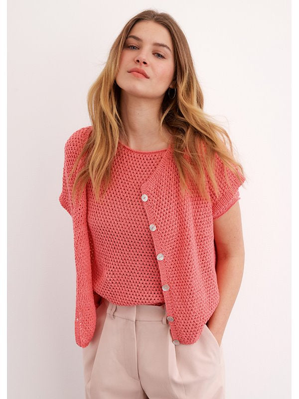 A FREE Lana Grossa Campo Pattern - Vest Design 50 (PDF)