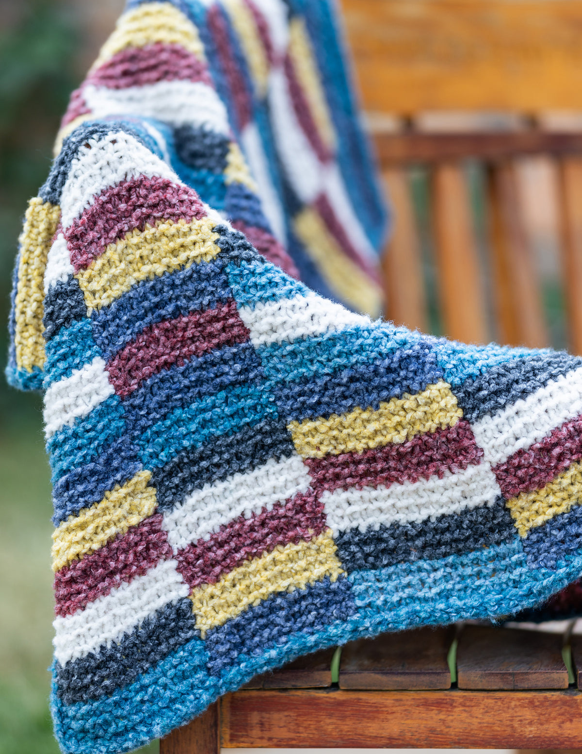 A Juniper Moon Pattern - Lennon Throw Blanket (PDF)
