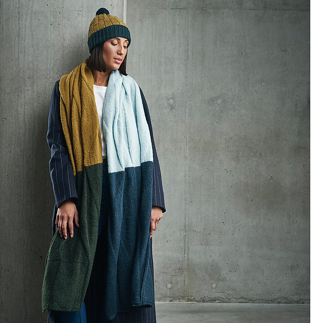 A Rowan Alpaca Classic Pattern - Coleman Street Wrap (PDF)