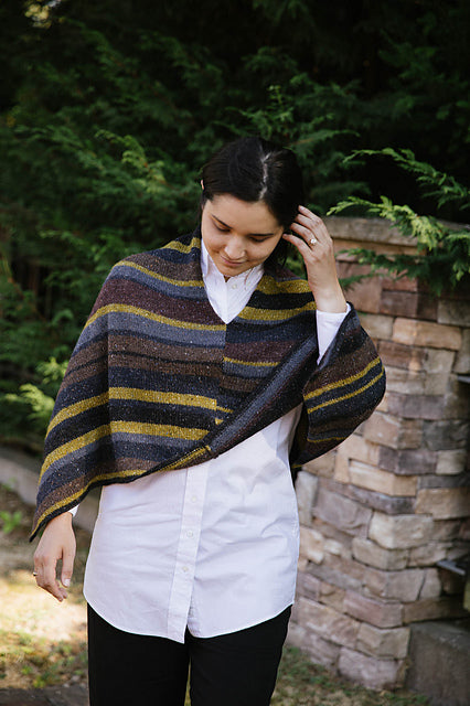 A Churchmouse Yarns and Teas Pattern - Lucky Striped Poncho (PDF)