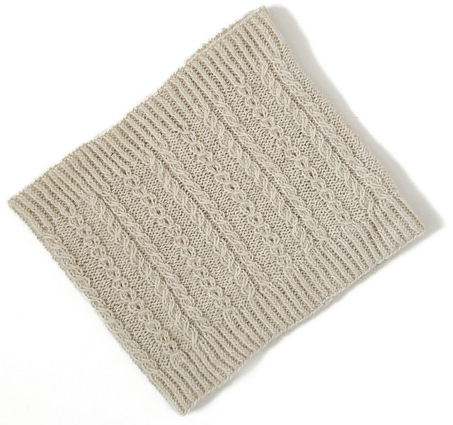 A FREE Yarn Citizen Pattern - Luxe Love Cowl (PDF)