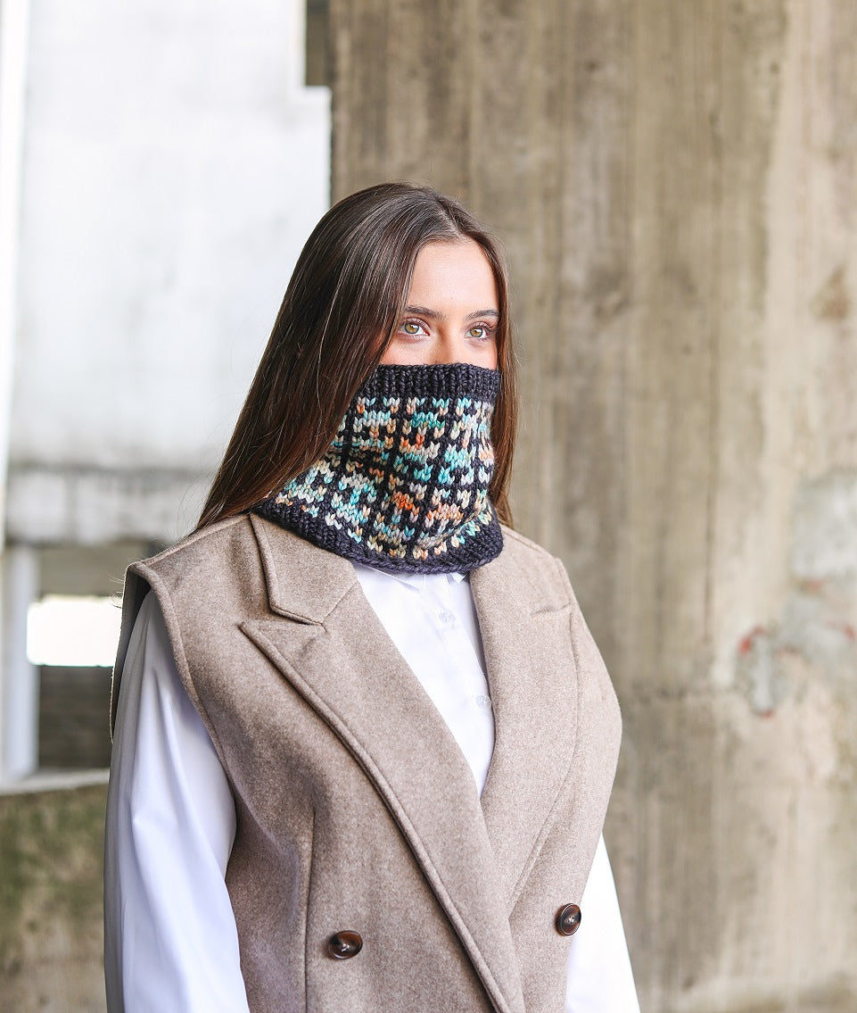 A Malabrigo Vientos Pattern - Arcade Cowl (Print Copy) - Free with purchases of Vientos yarn - One per customer