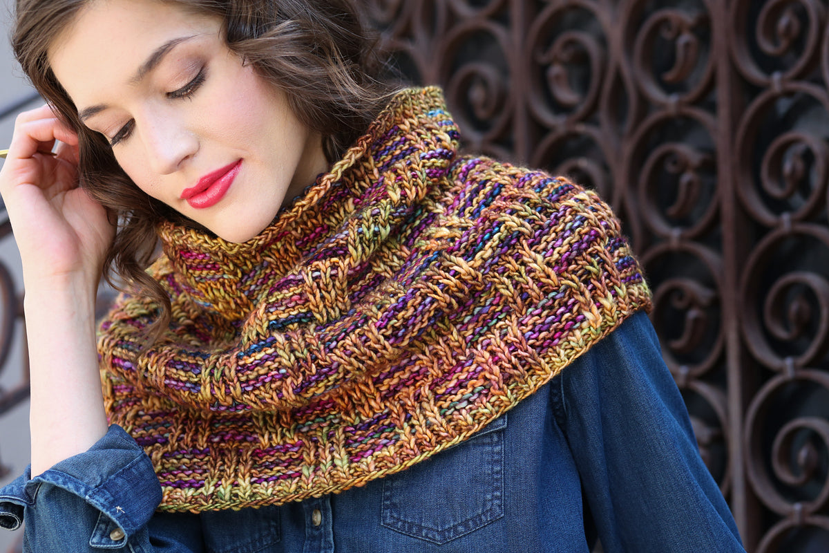 A Malabrigo Mecha Pattern - Washington Square Cowl - Free with Purchase - one per customer (Print Copy)