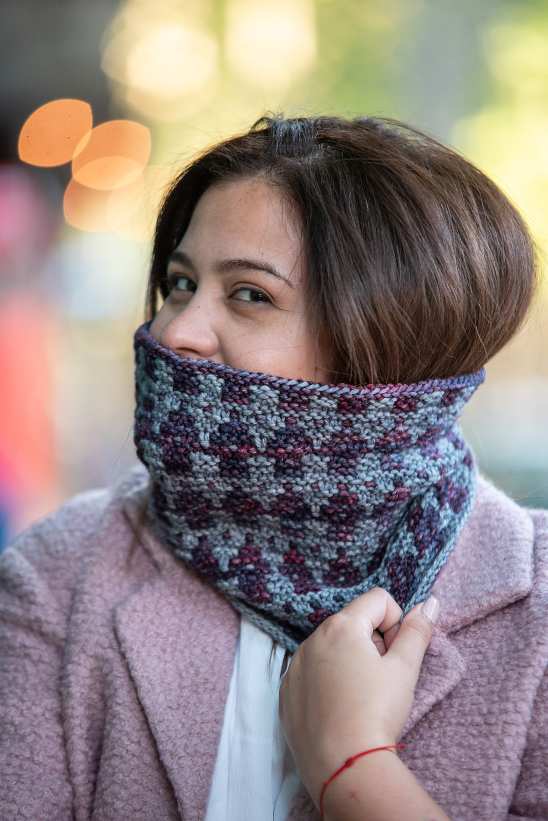 A Malabrigo Rios Pattern - Arrow Cowl (Print Pattern)