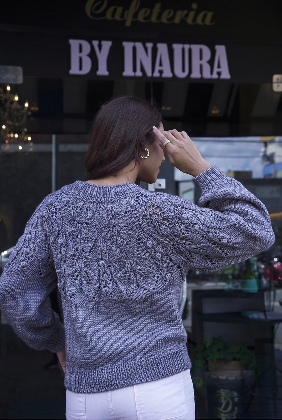 A FREE Circulo Bossa Nova Pattern - Moonlight Sweater (PDF) - FREE PATTERN LINK IN DESCRIPTION