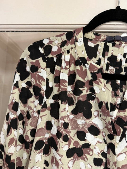 NWT, NYDJ's Pintuck Blouse Women's, Floral Design, XXS