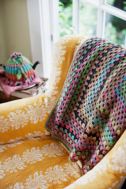 A Churchmouse Yarns and Teas Pattern - One Big Granny Square Throw & Afghan (PDF)
