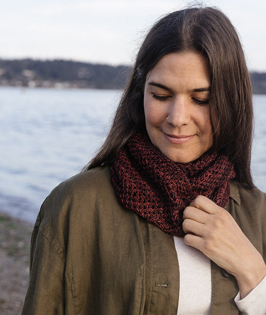 A Churchmouse Yarns and Teas Pattern - Over & Over Cowl & Infinity Loop (PDF)