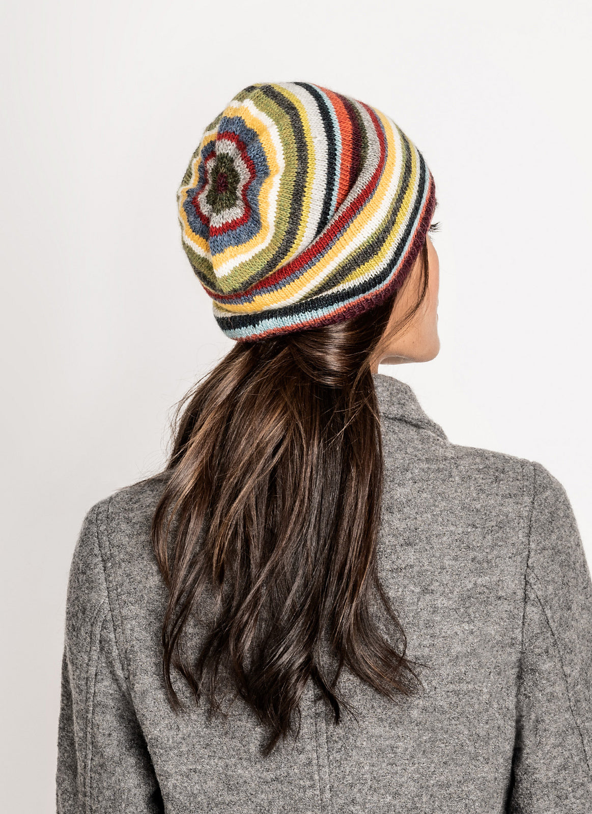 A FREE Blue Sky Fibers Woolstok Light Pattern - 14 Color Woolstok Light Slouch Hat (PDF)