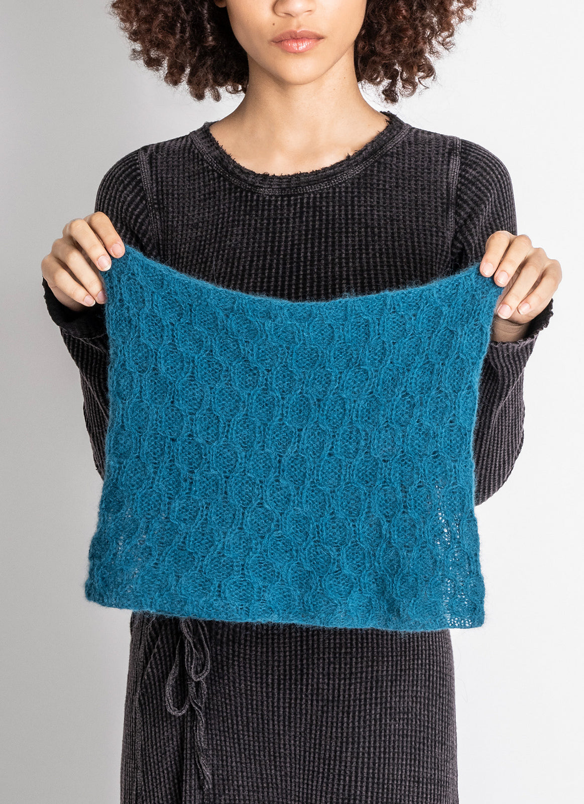 A FREE Blue Sky Fibers Prairie Pattern - Carina Cowl (PDF)