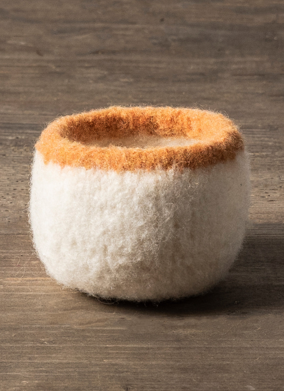 A FREE Blue Sky Fibers Woolstok Worsted Pattern - Hillman Felted Vessels (PDF)