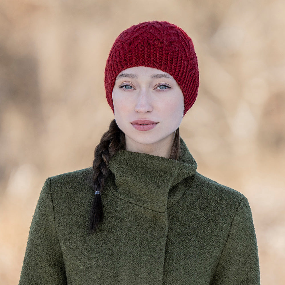 A FREE Blue Sky Fibers Woolstok Worsted Pattern - Mountain Vista Hat (PDF)