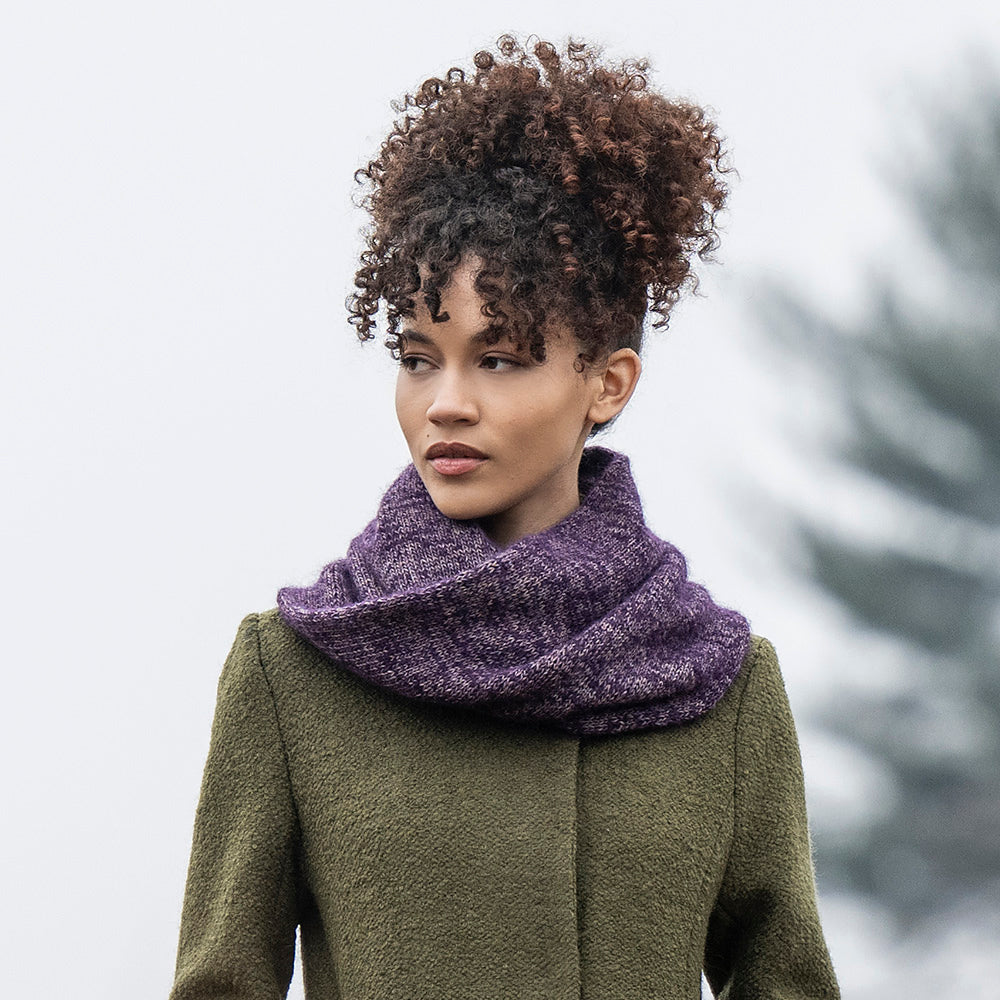 A FREE Blue Sky Fibers Woolstok Worsted & Prairie Pattern - Orion Cowl (PDF)