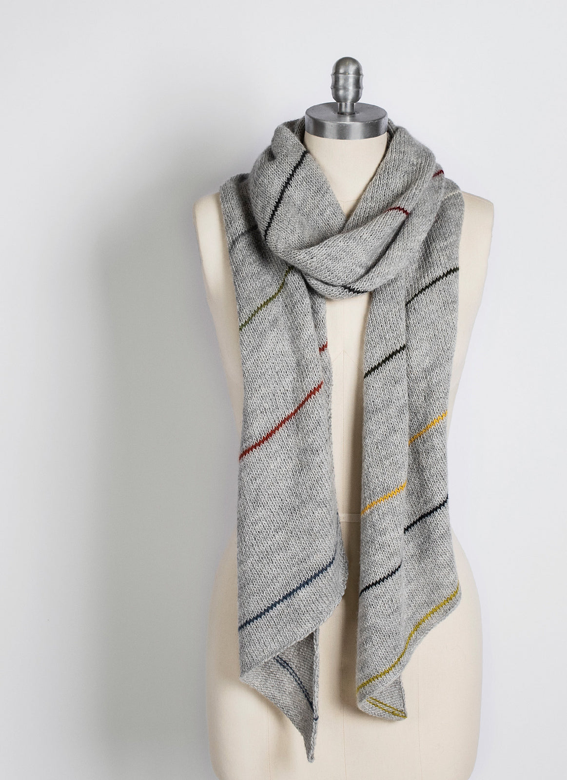 A FREE Blue Sky Fibers Woolstok Light Pattern - Sarasota Scarf (PDF)