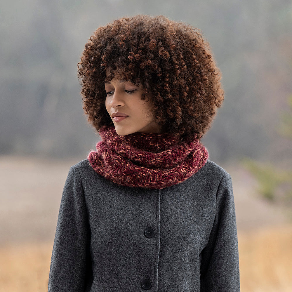 A FREE Blue Sky Fibers Prairie Pattern - Spangle Cowl (PDF)