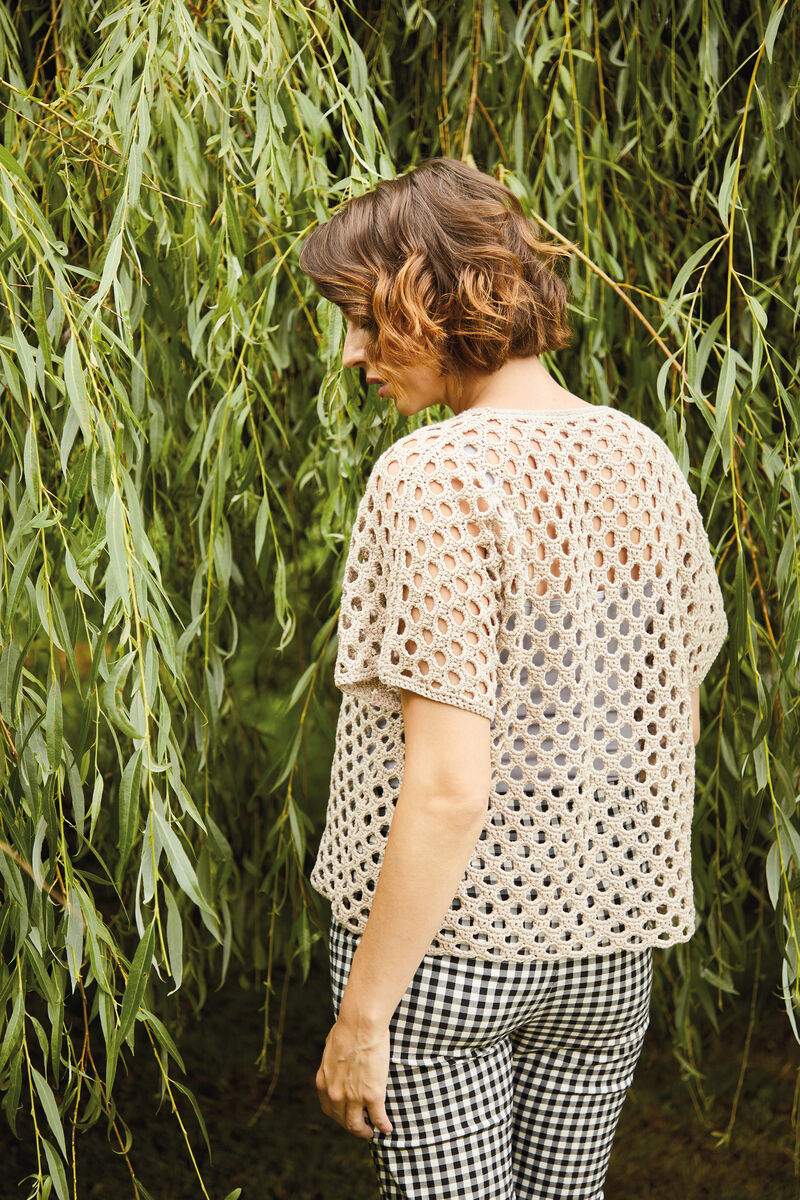 Rowan Magazine #71 - ORDERS THAT INCLUDE THIS BOOK SHIP FREE W/IN THE CONTIGUOUS US (Copy)