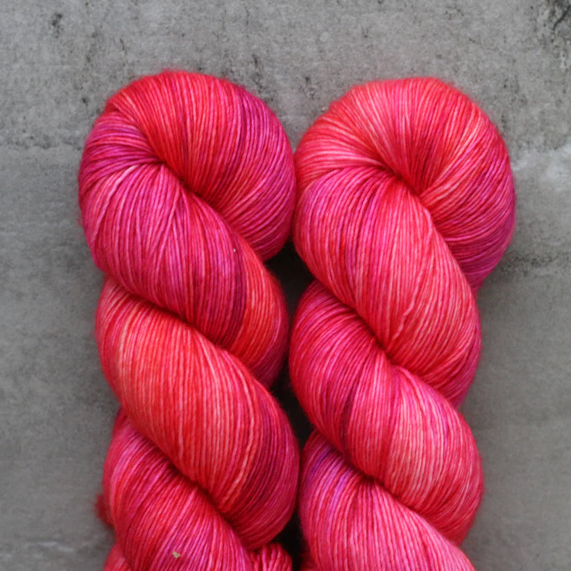 Tosh Merino Light - Plastic Flamingo