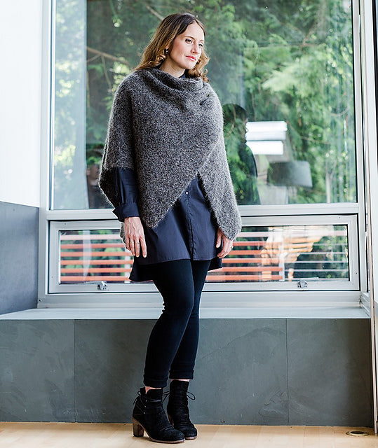 A Churchmouse Yarns and Teas Pattern - Quadrangle Wrap (PDF)
