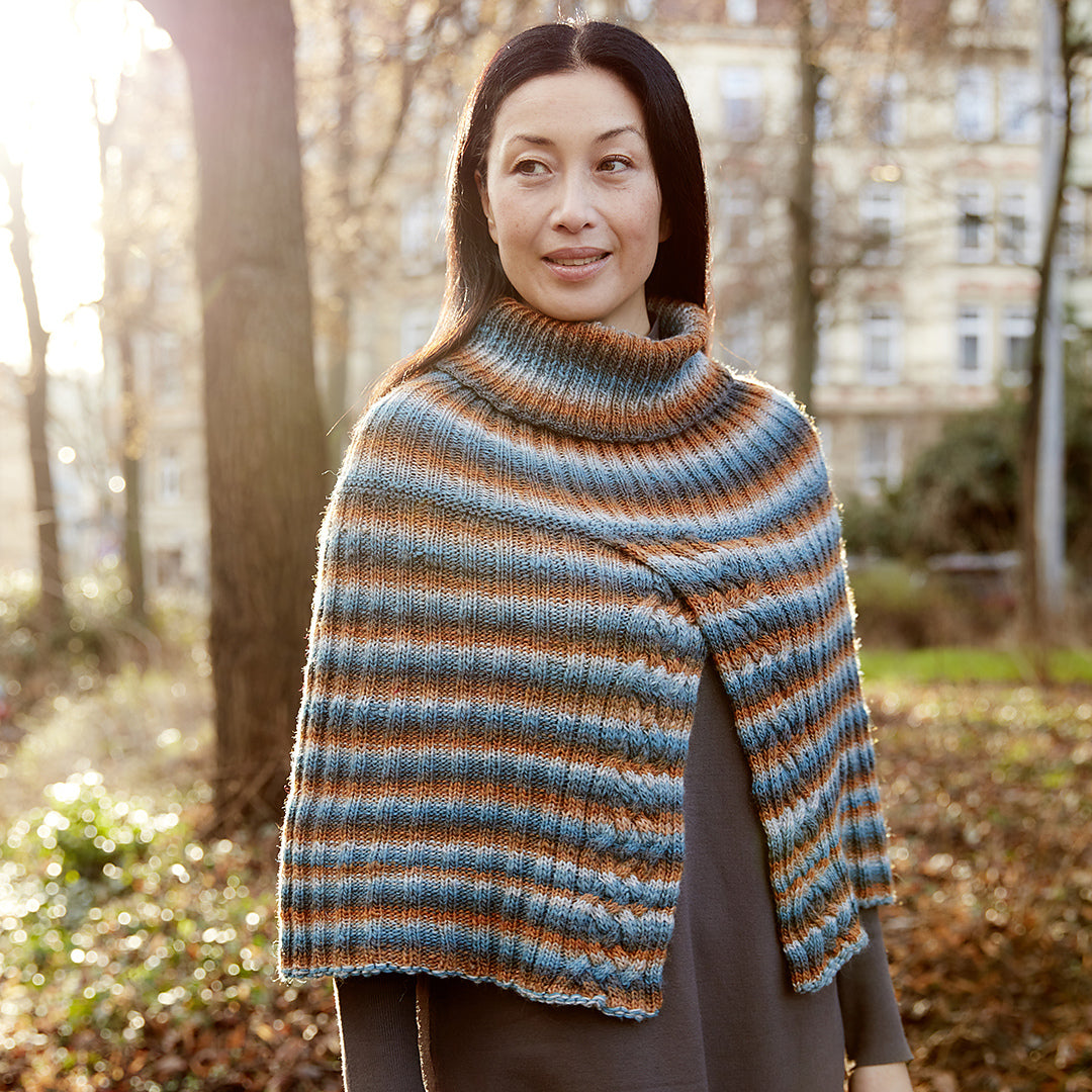 A FREE Regia Pattern - R0056 Ambaro Cape (PDF)