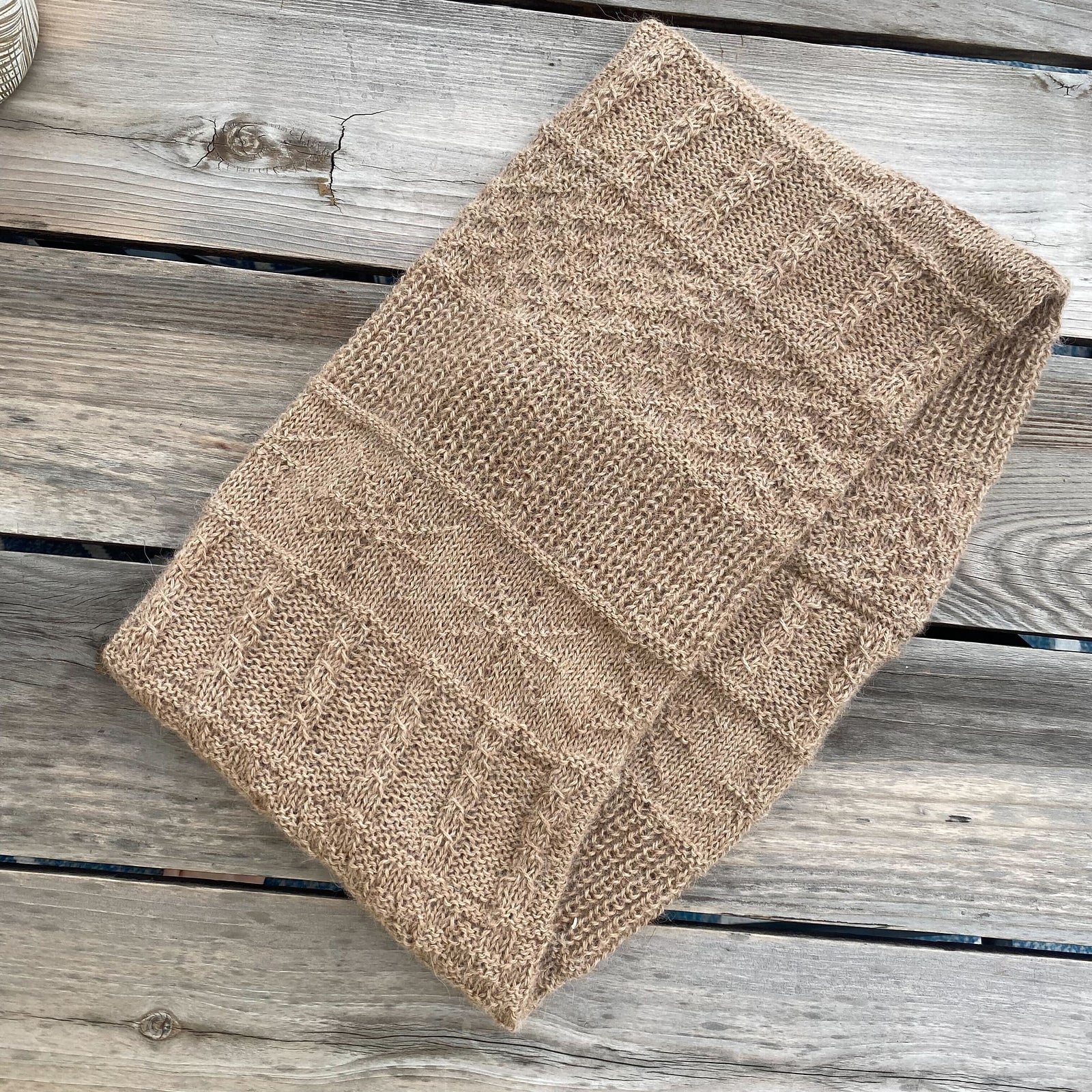 A FREE Yarn Citizen Pattern - Ropewalk Cowl (PDF)