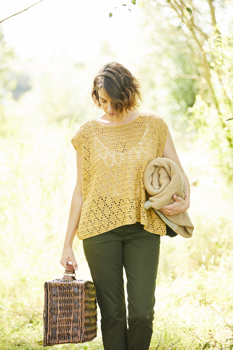 Rowan Magazine #71 - ORDERS THAT INCLUDE THIS BOOK SHIP FREE W/IN THE CONTIGUOUS US (Copy)