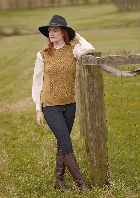 A Rowan Pebble Island Pattern - Sandpeep (PDF)