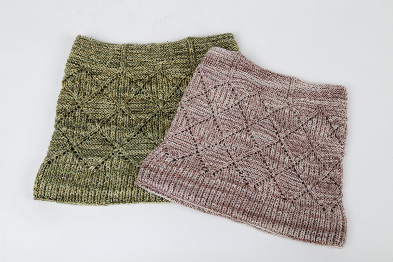 A Malabrigo Rios Pattern - Sense of Direction Cowl (Print Copy)