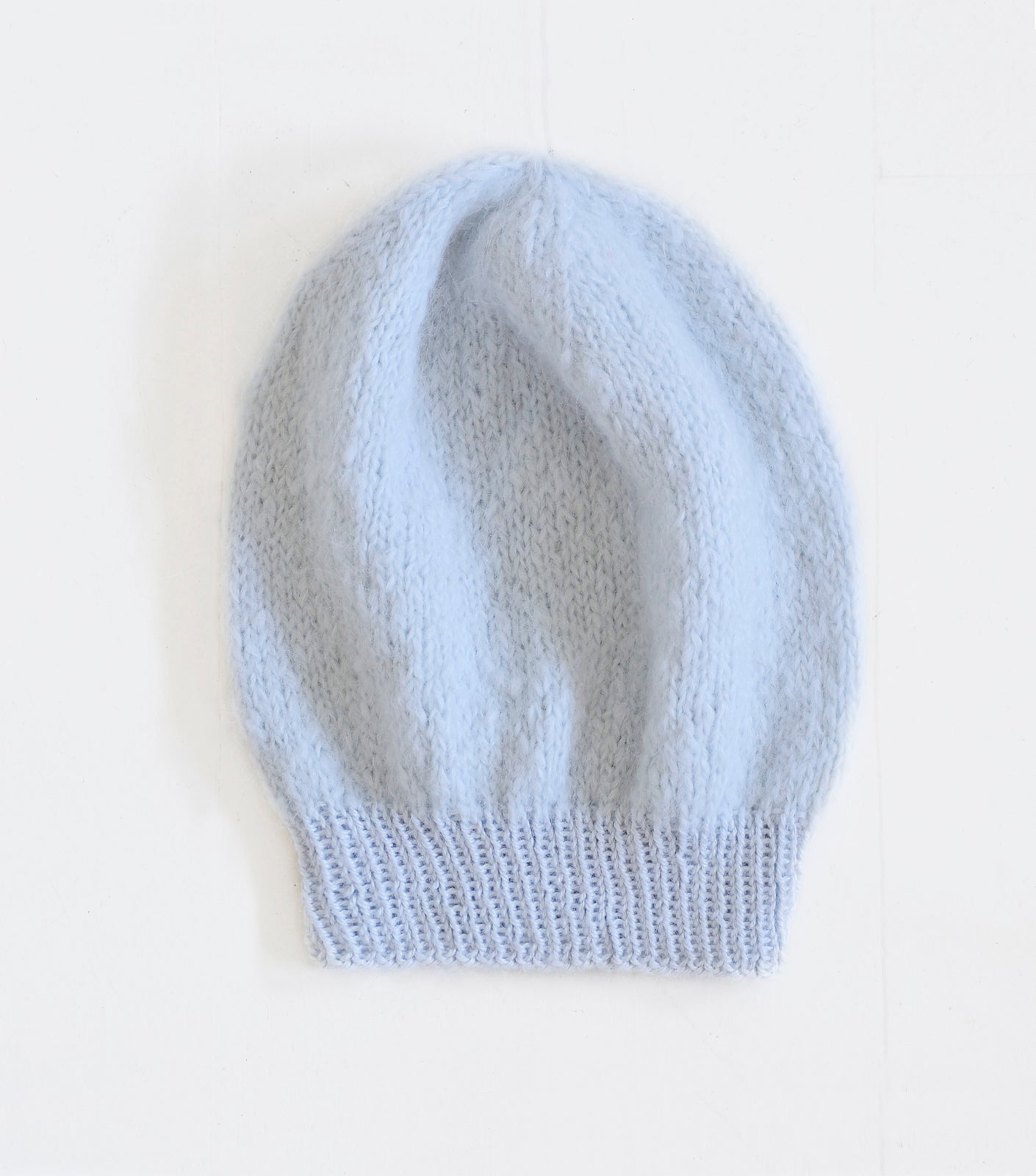 A FREE Blue Sky Fibers Alpaca Silk & Brushed Suri Pattern - Silk Suri Hat (PDF)