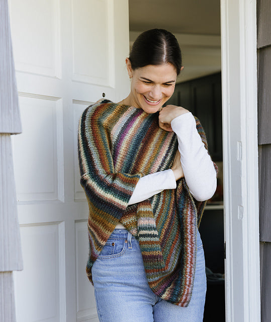 A Churchmouse Yarns and Teas Pattern - Chunky Seamless Poncho (PDF)
