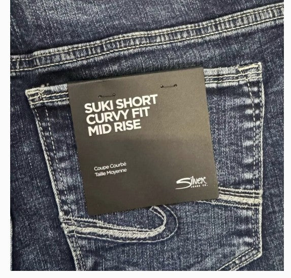 NWT Silver Jeans Co. Women's Suki Mid Rise Curvy Fit Short Size 31