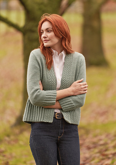 A Rowan Pebble Island Pattern - Sunbird (PDF)