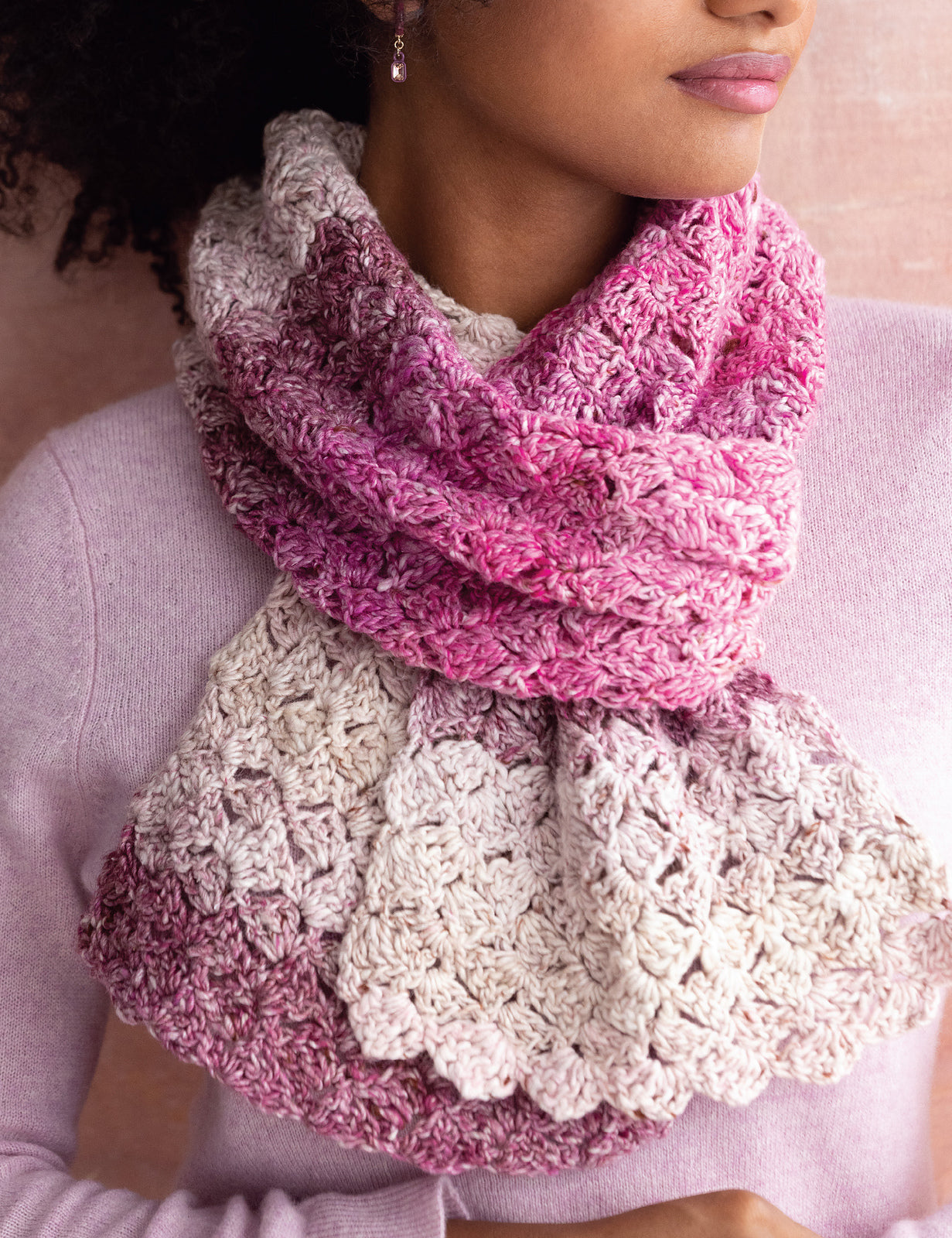A Noro Akari Crochet Pattern - Shifting Shells (PDF)