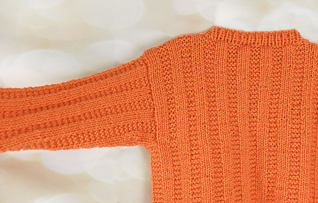 A FREE Cascade 220 Superwash Pattern - Textured Strip Pullover (PDF)