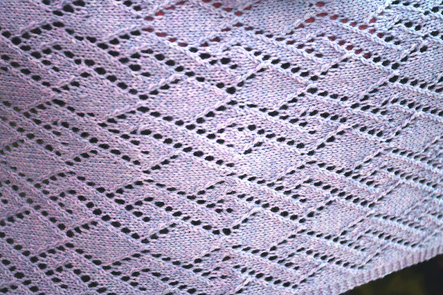 A FREE Cascade 220 Pattern - Day Wrap (PDF)