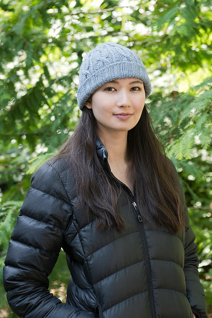 A FREE Cascade Woolpaka Pattern - Crossroads Cabled Hat (PDF)