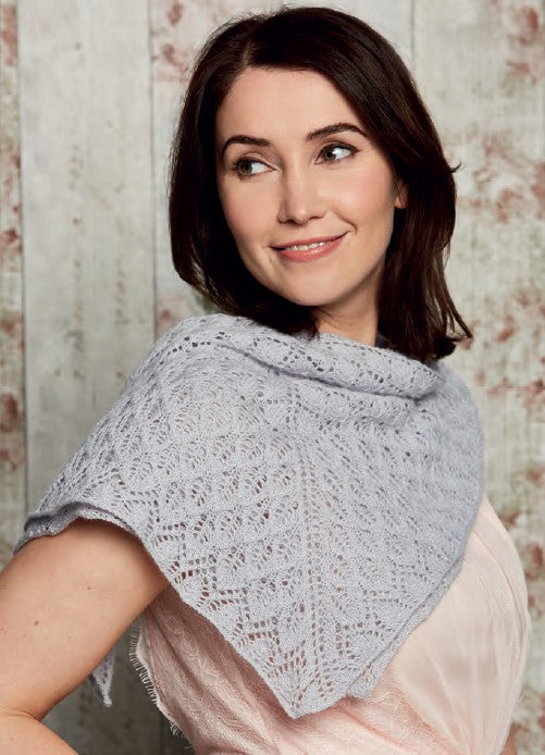 A FREE Exquisite Lace Pattern - Exquisite Shawlette by Anniken Allis (PDF)