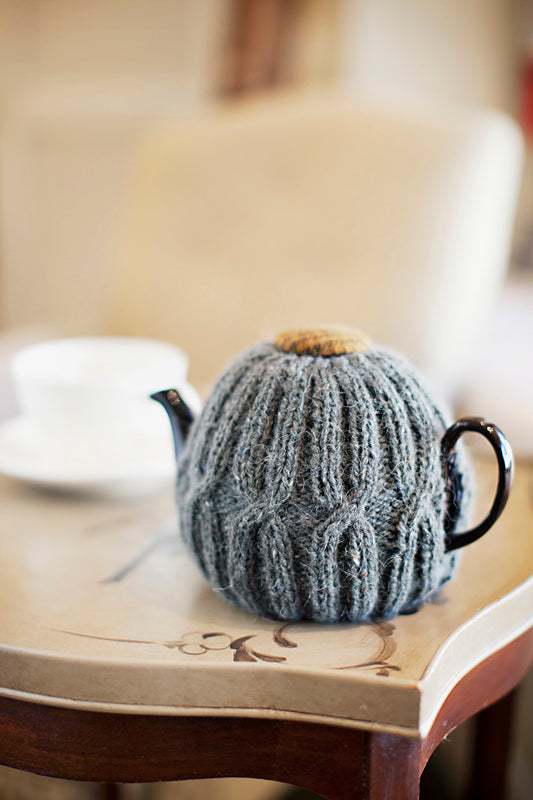 A Churchmouse Yarns and Teas Pattern - X x X Anniversary Tea Cozy (PDF)