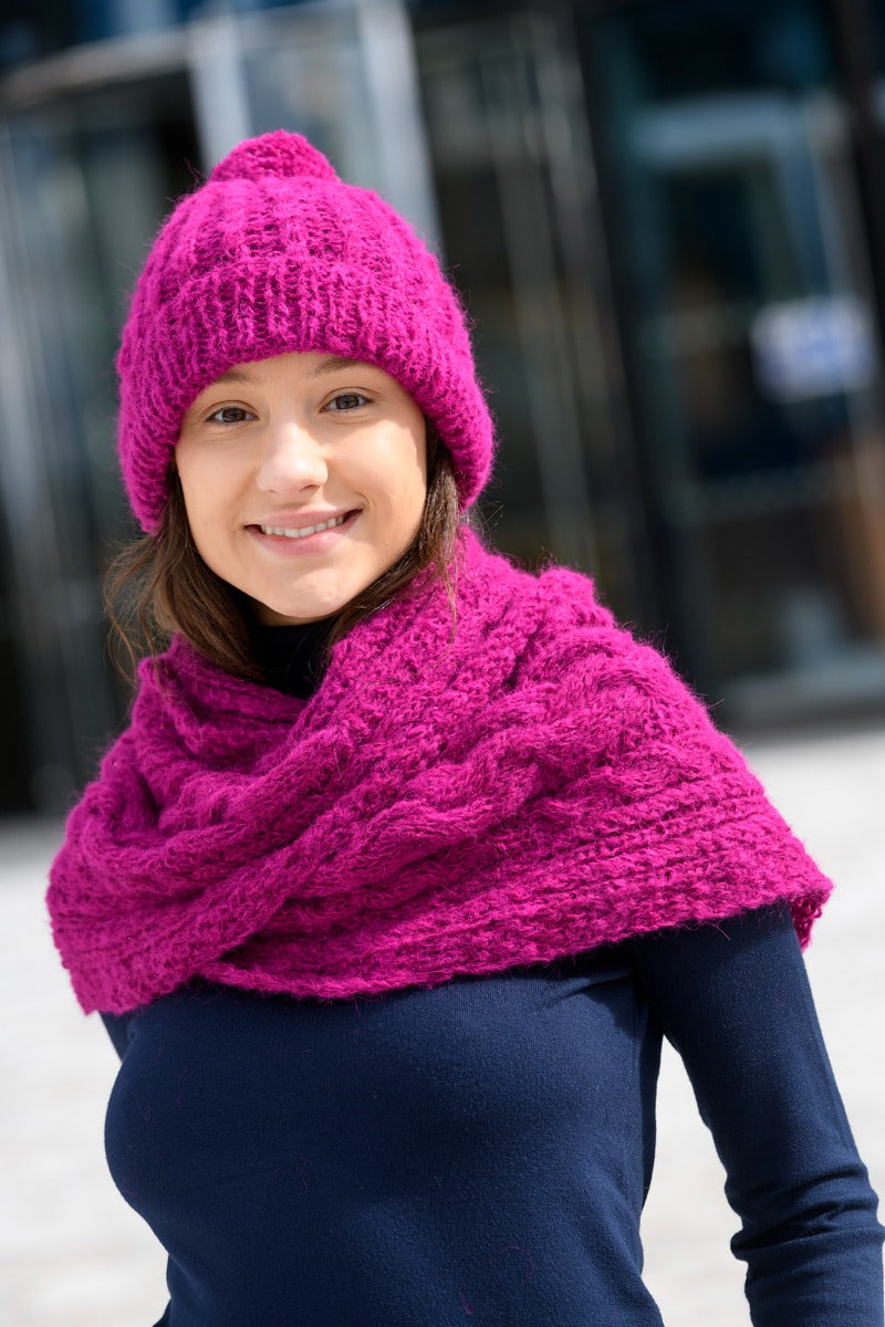 An Araucania Painted Suri Pattern - Fionnuala Hat & Scarf (PDF)