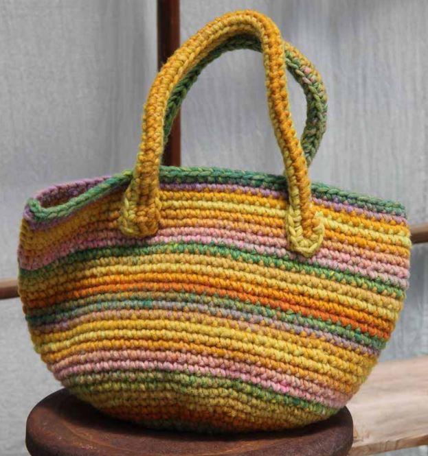 A Noro Kureyon AIR Pattern - Crochet Beach Tote (PDF)