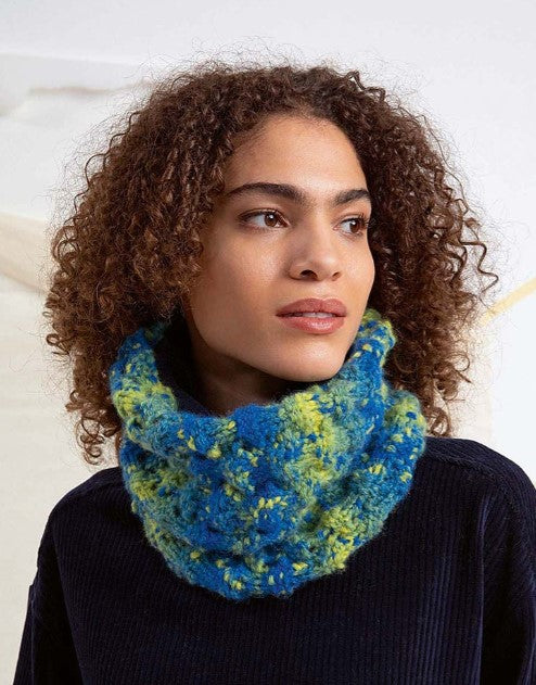 Bergen Cowl (PDF) - Free with Purchases of 3 or more Skeins of Bergen