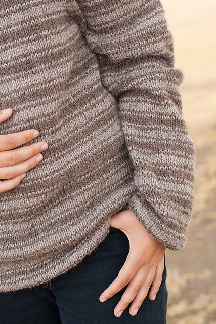 A Juniper Moon Farm Herriot Pattern - Bessie Striped Pullover (PDF)